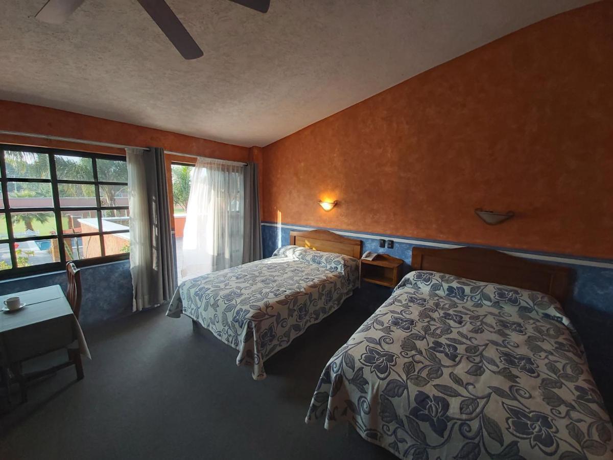 Hotel Meson Del Puente Acámbaro Eksteriør bilde