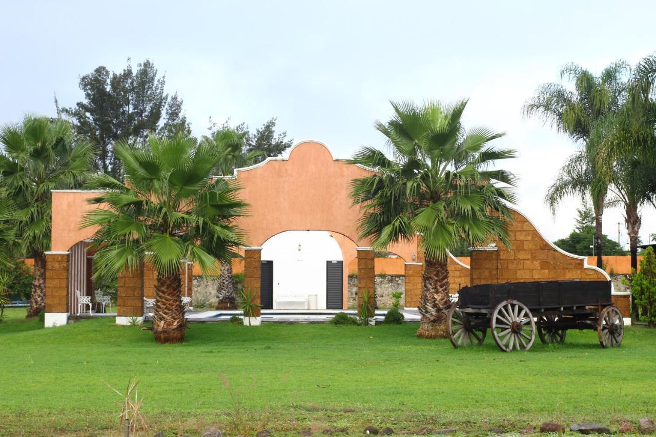 Hotel Meson Del Puente Acámbaro Eksteriør bilde